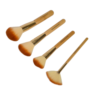 Eye Blending Brush (Fluffy, tapered for smooth transitions)