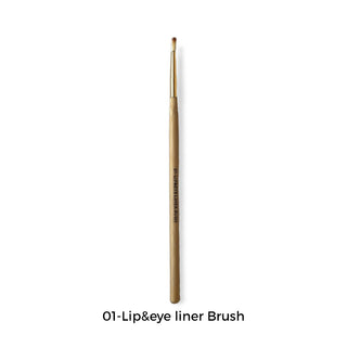 Lip & EyeLiner Brush #01 (Firm, fine-tipped for accuracy)