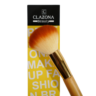 Dusting Brush No.11 (Large, fluffy for a light, airy finish)