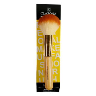 Dusting Brush No.11 (Large, fluffy for a light, airy finish)
